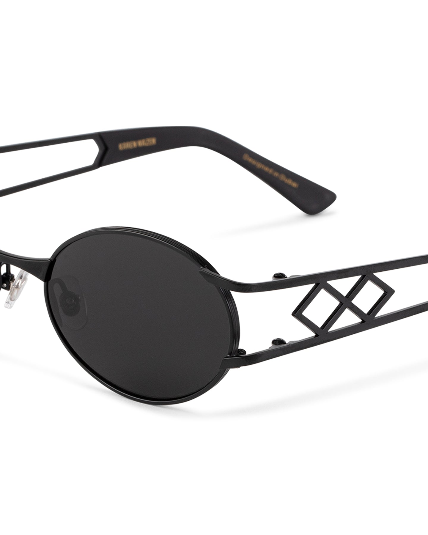 Shop Carrie Sunglasses in Matte Black Colour – Available Online in USA, UK, Canada & United Arab Emirates